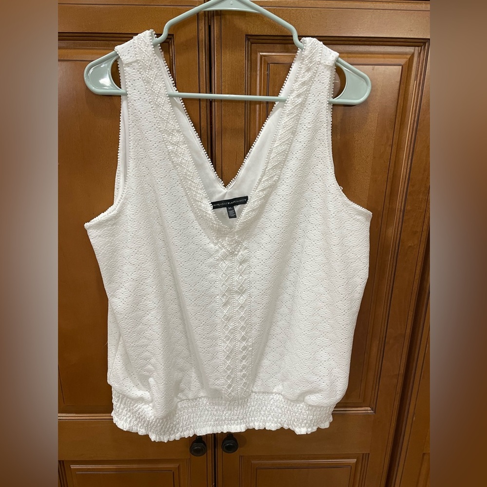 WHBM top